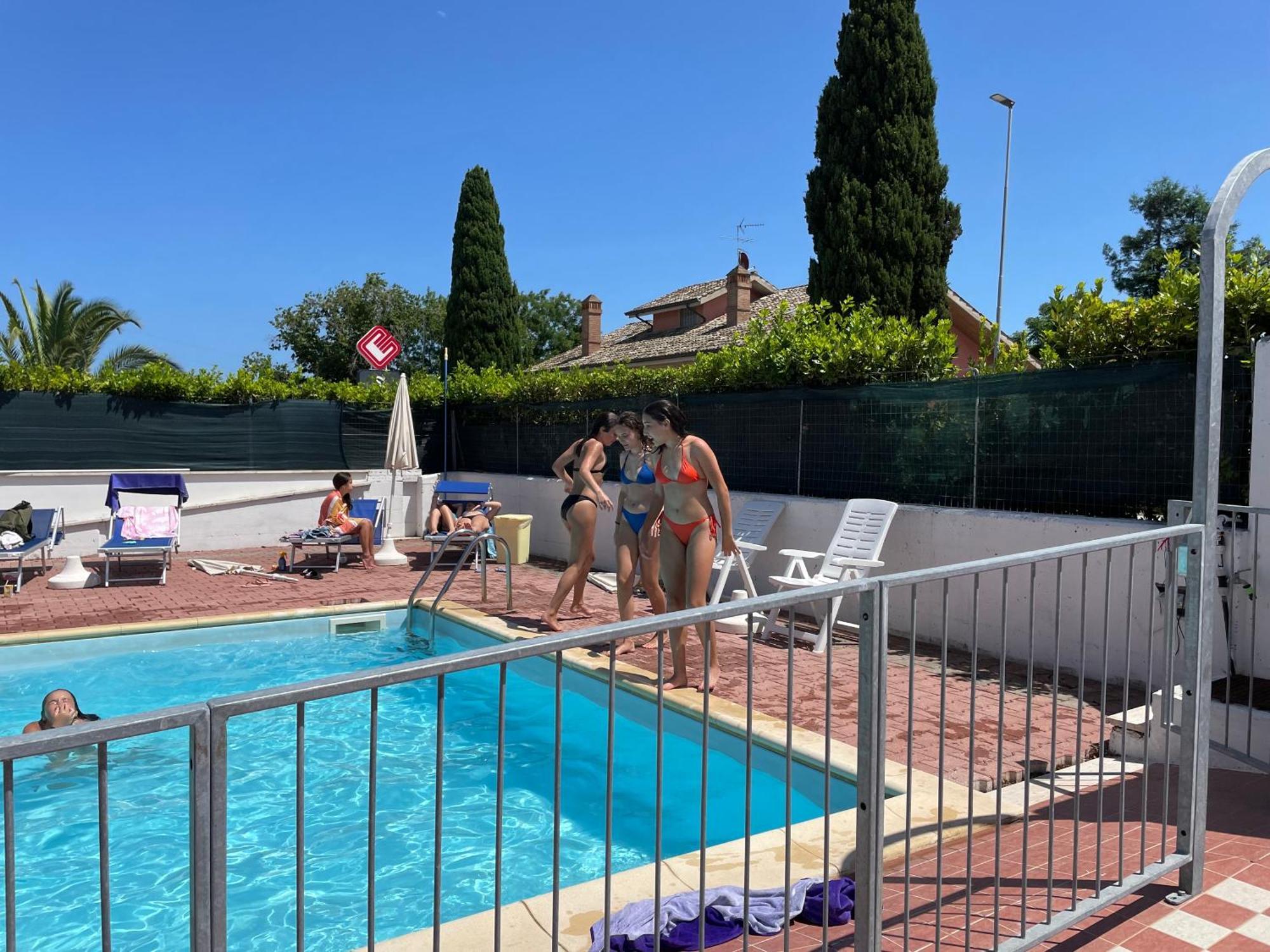 Villa Alba Fermo Bagian luar foto